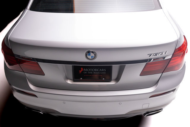 Used 2014 BMW 750i RWD image 35
