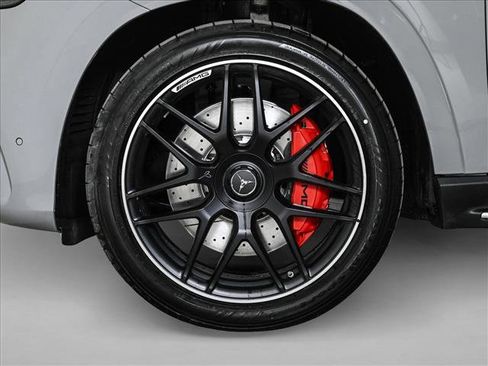 New 2026 Mercedes-Benz GLE 63 AMG S image 26