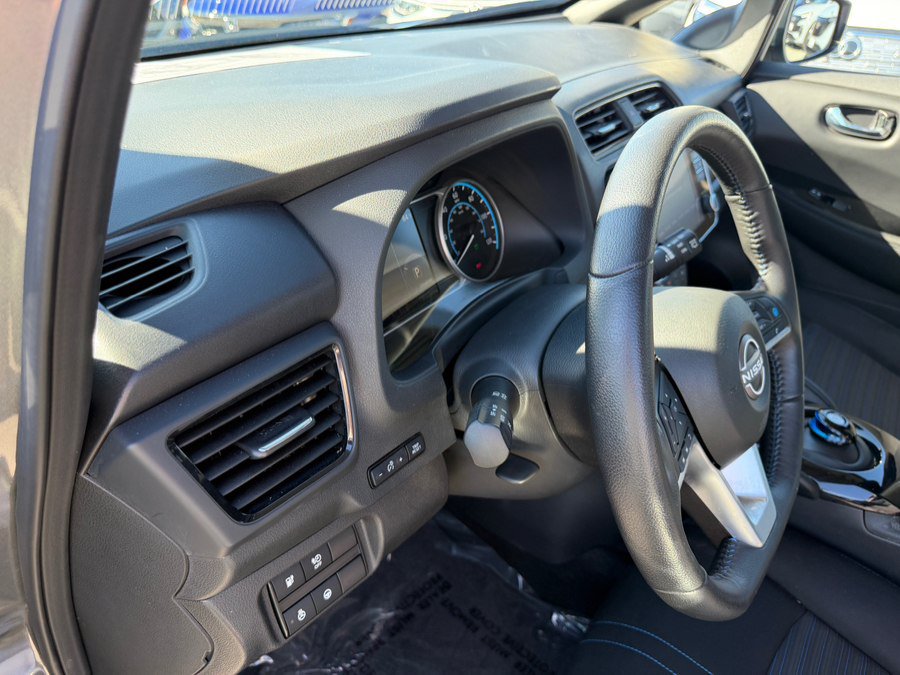 Used 2024 Nissan Leaf SV Plus FWD image 10