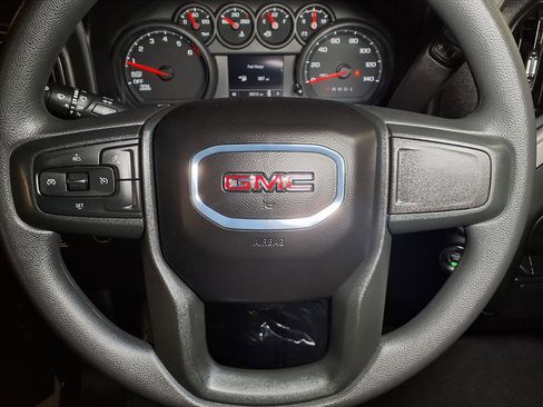 Used 2024 GMC Sierra 1500 Pro w/ Graphite Edition image 10