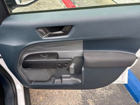 Used 2022 Ford Maverick XL FWD image 44