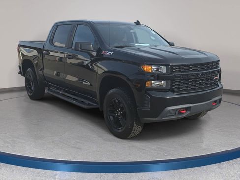 Used 2020 Chevrolet Silverado 1500 Custom Trail Boss w/ Custom Convenience Package image 3