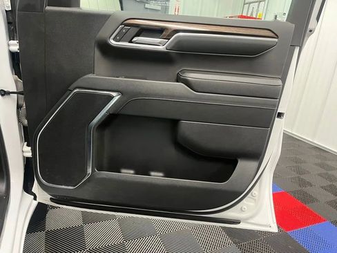 Used 2024 Chevrolet Silverado 1500 LT w/ Work Truck Package AWD/4WD image 22