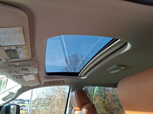 Used 2017 Toyota Tundra 1794 Edition image 16