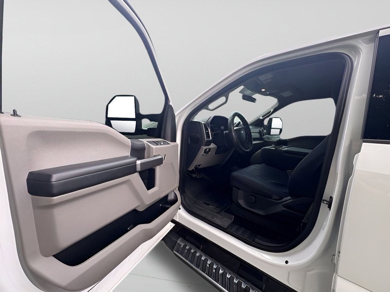 Used 2018 Ford F250 XLT AWD/4WD image 14