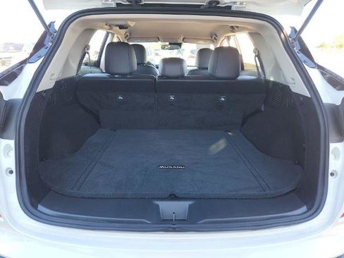 Certified 2024 Nissan Murano SV w/ SV Midnight Edition Package image 13