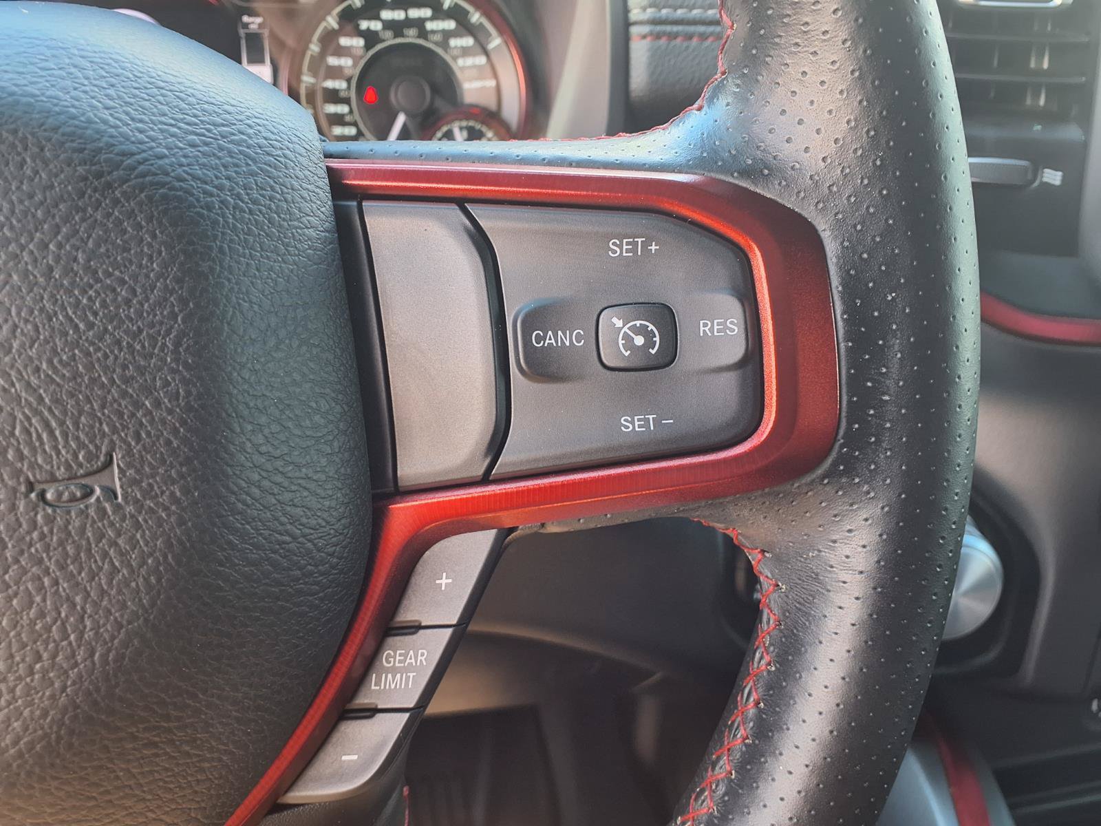 Used 2022 RAM 1500 Rebel AWD/4WD image 19