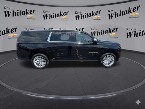Certified 2025 Chevrolet Suburban Premier AWD/4WD image 10