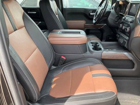 Used 2021 Chevrolet Silverado 1500 High Country image 12