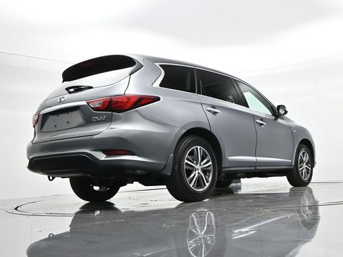 Used 2017 INFINITI QX60 Luxe AWD/4WD image 46