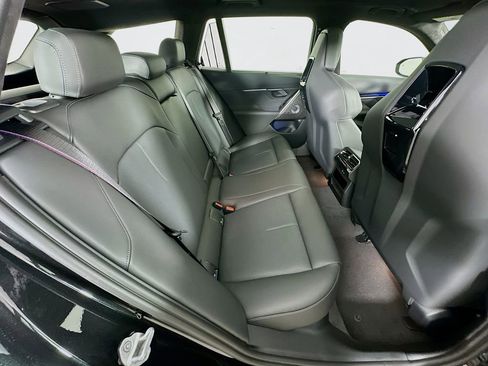 New 2026 BMW M5 Touring image 34