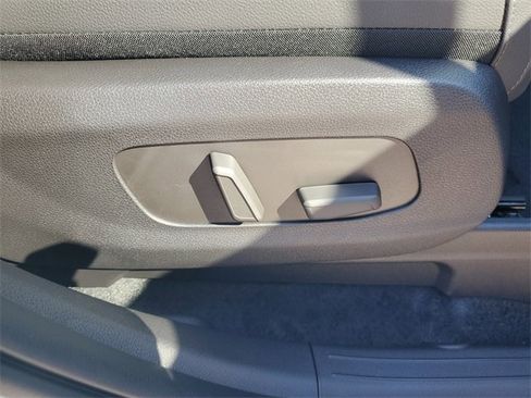 New 2026 Kia Carnival SX Prestige image 9