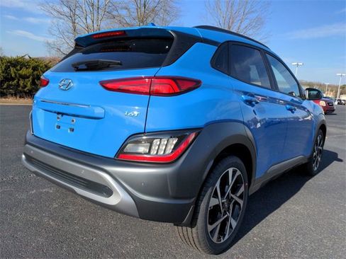 Used 2022 Hyundai Kona Limited w/ Winter Weather Package image 4