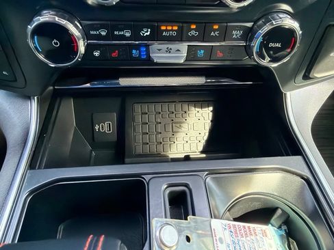 Used 2025 Ford F150 Raptor w/ Equipment Group 803A Raptor R AWD/4WD image 37