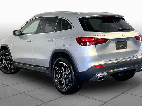 New 2026 Mercedes-Benz GLA 250 4MATIC image 3