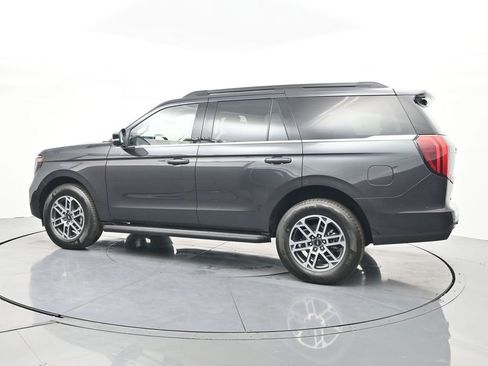 New 2025 Ford Expedition Active image 10