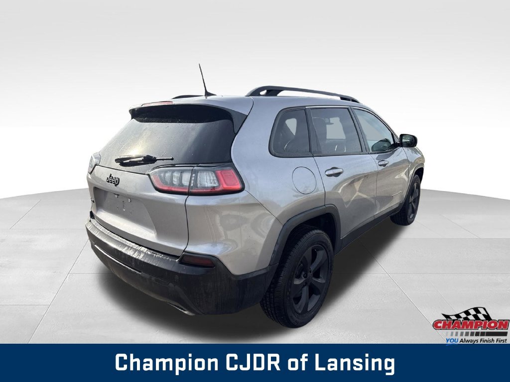 Used 2019 Jeep Cherokee Latitude Plus AWD/4WD image 7