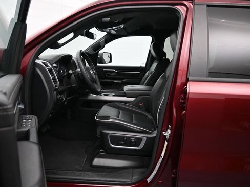 Used 2025 RAM 1500 Laramie AWD/4WD image 20