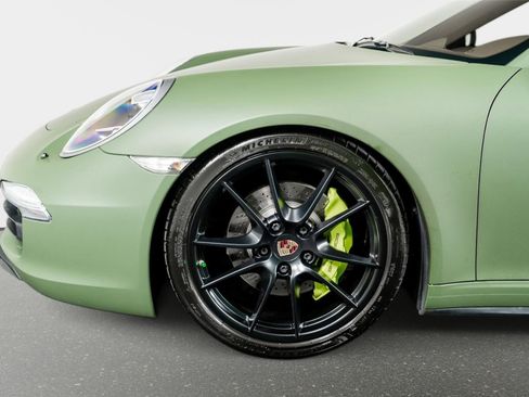 Used 2013 Porsche 911 Carrera 4S image 19