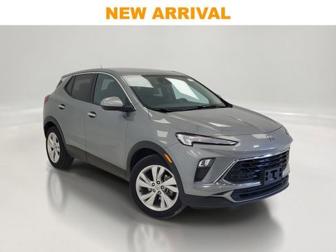 Used 2025 Buick Encore GX Preferred image 1