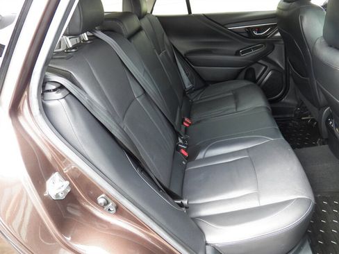 Used 2020 Subaru Outback Limited AWD/4WD image 12