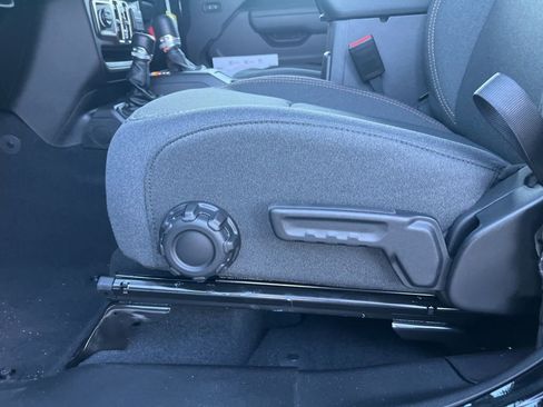 New 2026 Jeep Gladiator Sport image 22