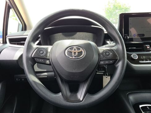 Used 2024 Toyota Corolla LE FWD image 19