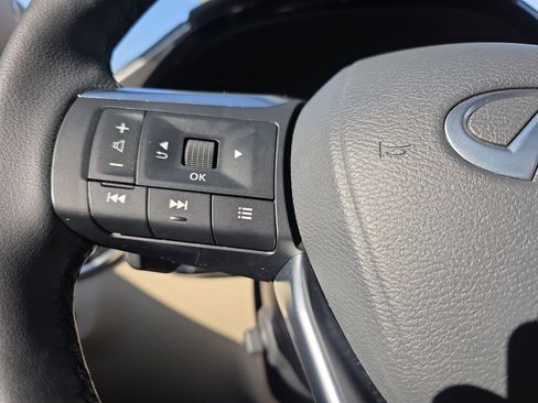 Used 2025 INFINITI QX60 Luxe w/ Cargo Package image 17