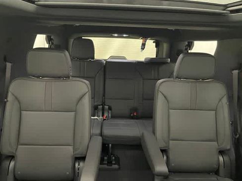 New 2026 Chevrolet Tahoe RST w/ RST Capability Package AWD/4WD image 14
