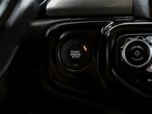 Used 2021 Jeep Wrangler Unlimited Rubicon 4xe w/ Cold Weather Group AWD/4WD image 19