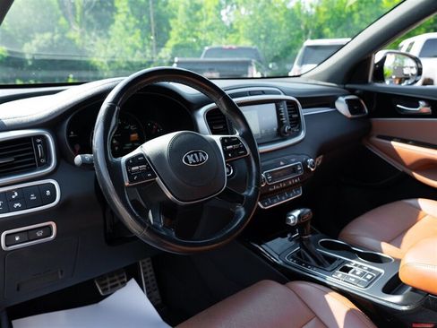 Used 2019 Kia Sorento SX AWD/4WD image 18