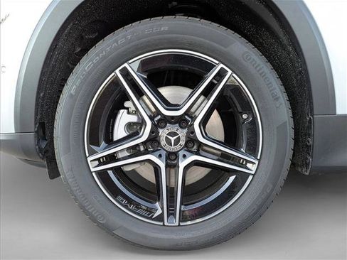 New 2026 Mercedes-Benz GLB 250 image 10
