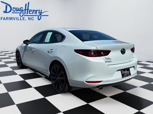 Used 2024 MAZDA MAZDA3 s FWD image 3