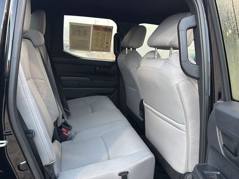 Certified 2024 Toyota Tacoma SR5 image 11