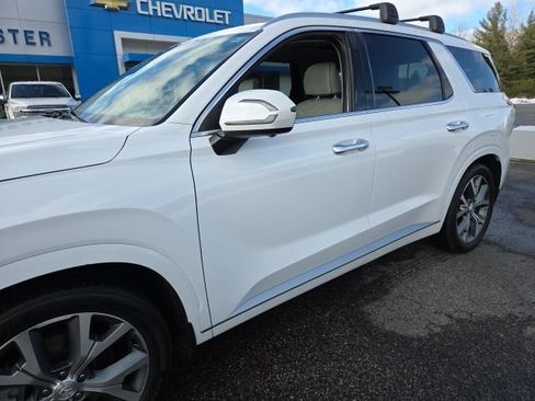 Used 2021 Hyundai Palisade Limited w/ Winter Package image 42