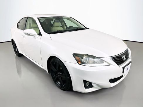 Used 2012 Lexus IS 250 w/ Premium Pkg Value Edition image 3