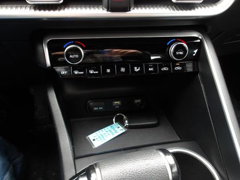 Used 2022 Kia K5 GT-Line AWD/4WD image 19