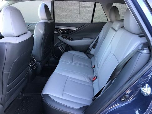 Certified 2025 Subaru Outback Limited image 7