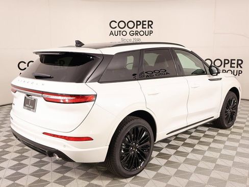 New 2026 Lincoln Corsair Reserve w/ Jet Appearance Package image 22