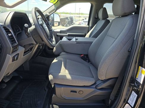 Used 2022 Ford F250 XLT w/ XLT Premium Package AWD/4WD image 25