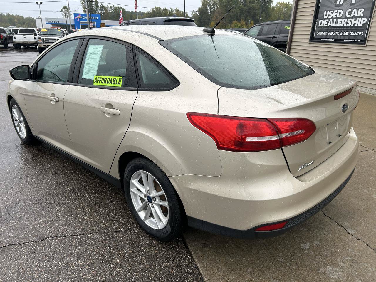 Used 2017 Ford Focus SE FWD image 7