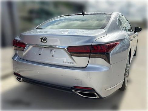 Used 2024 Lexus LS 500 w/ Interior Upgrade Package RWD image 7