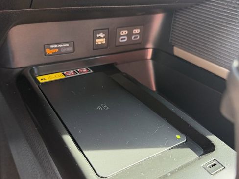 Certified 2025 Toyota Camry SE image 18