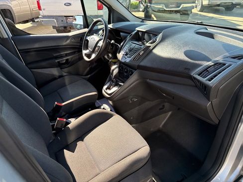 Used 2016 Ford Transit Connect XL FWD image 12