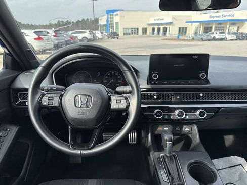 Used 2022 Honda Civic Sport image 11