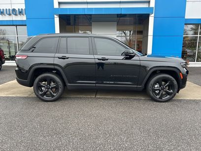 Used 2025 Jeep Grand Cherokee Limited w/ Luxury Tech Group II
