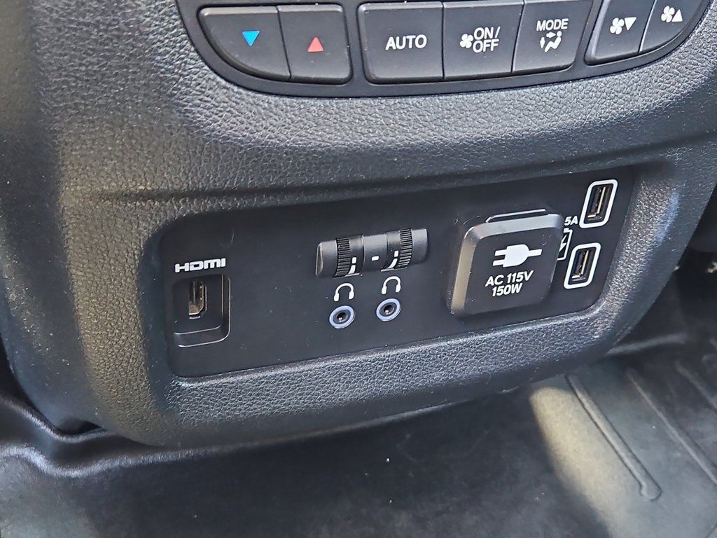 Certified 2022 Honda Pilot Elite image 24