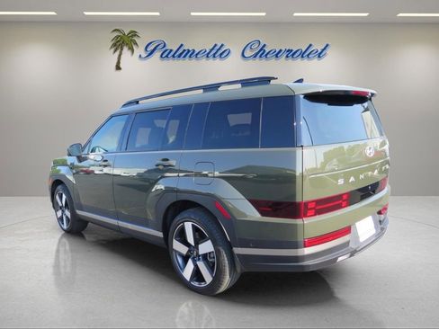 Used 2025 Hyundai Santa Fe Limited FWD image 4