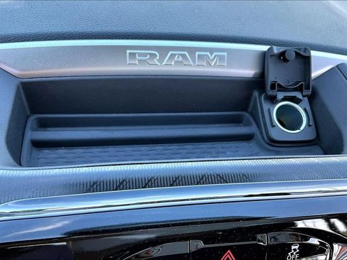 New 2026 RAM 2500 Big Horn AWD/4WD image 34