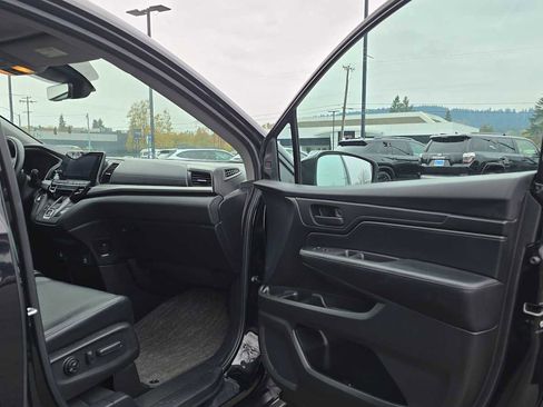 Used 2024 Honda Odyssey EX-L image 10